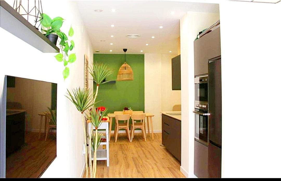 Nuevo Y Precioso Apartamento De 65M2 Валенсия Екстериор снимка